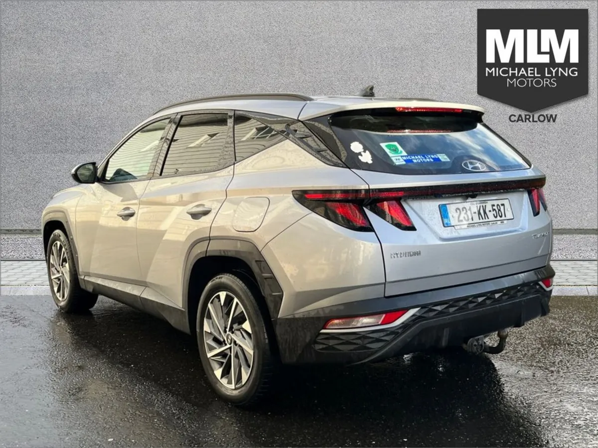 Hyundai Tucson 2WD Executive - Image 5