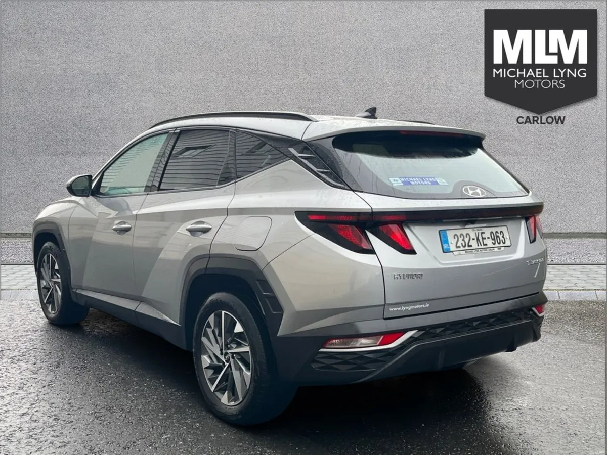 Hyundai Tucson Executive 5DR - Image 5