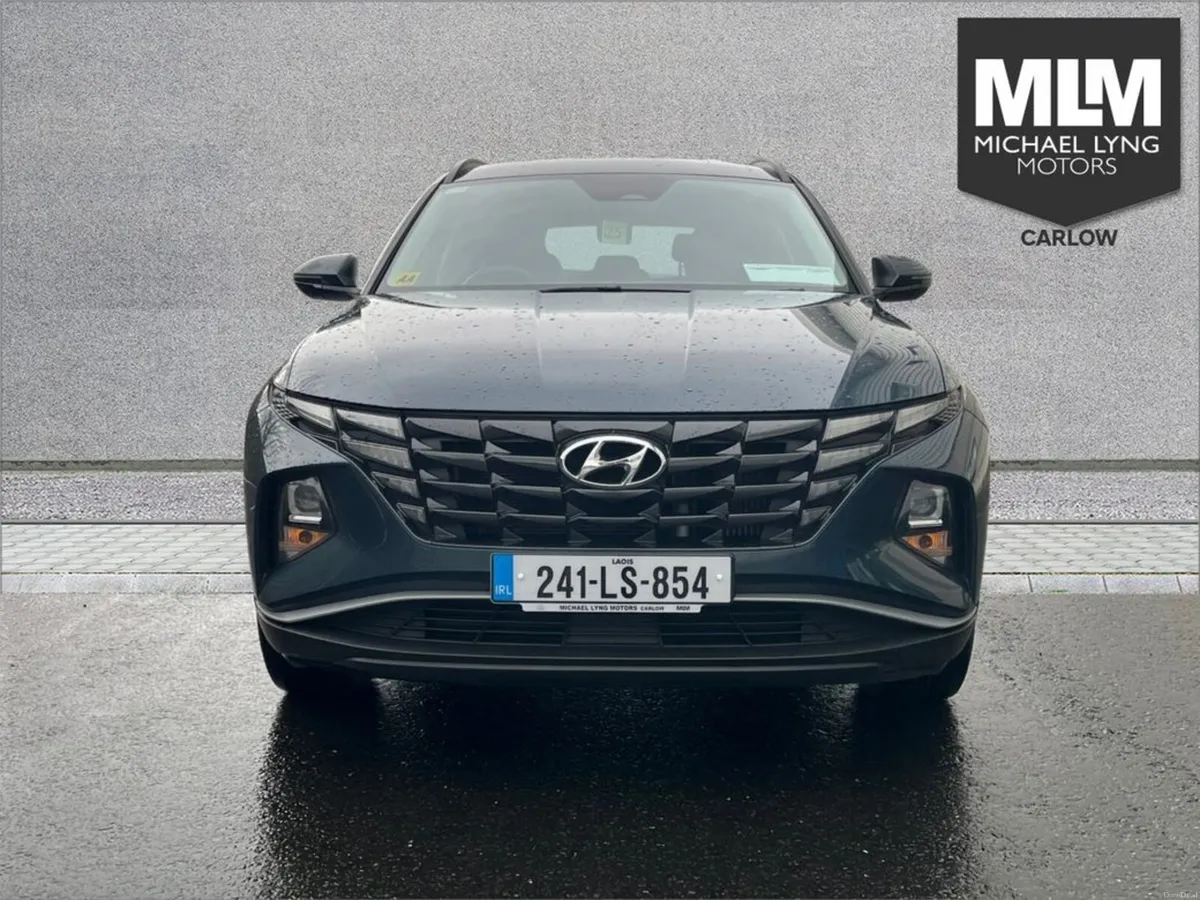 Hyundai Tucson Executive 5DR - Image 2