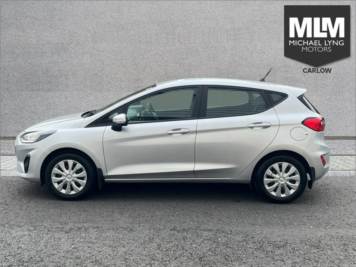 Ford Fiesta Trend Connected 1.1 075 M5 4DR - Image 4