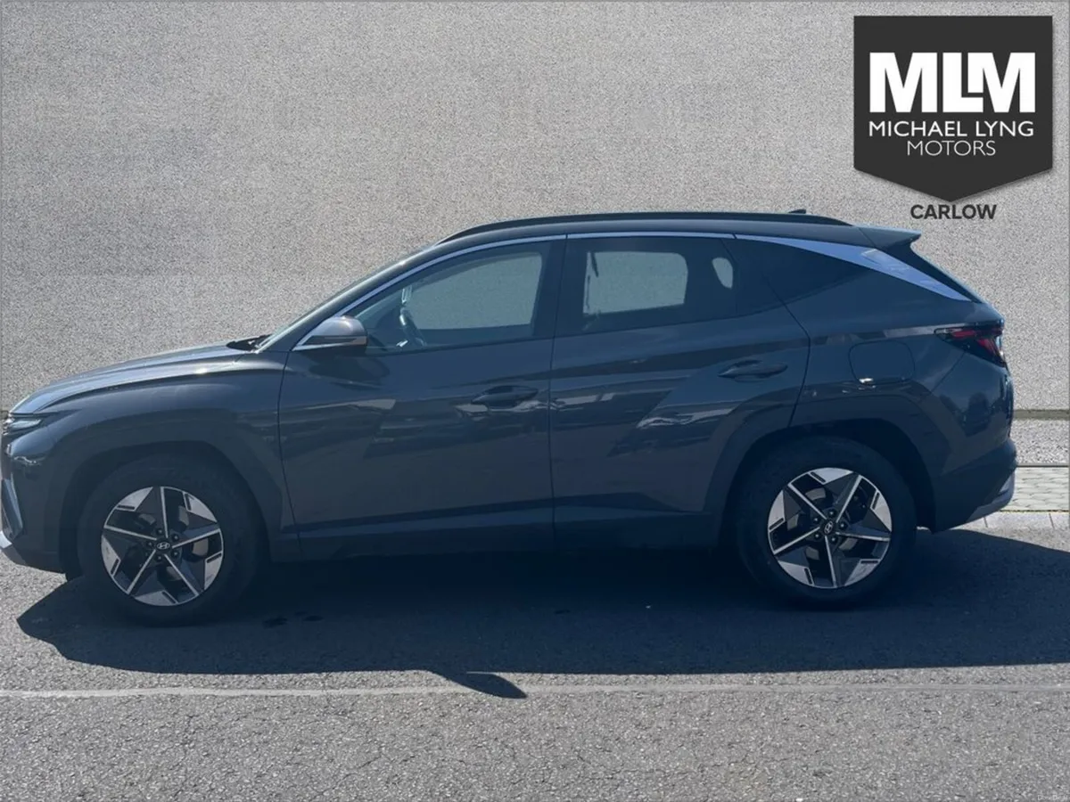 Hyundai Tucson Executive Diesel - Image 4