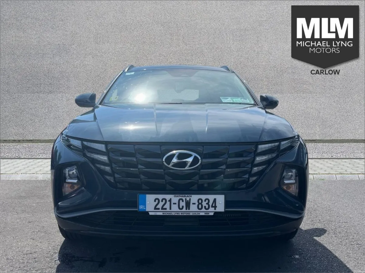 Hyundai Tucson Executive 5DR - Image 2