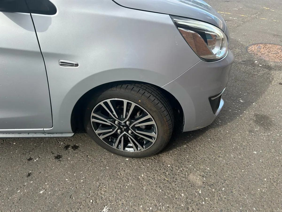 Mitsubishi mirage - Image 5