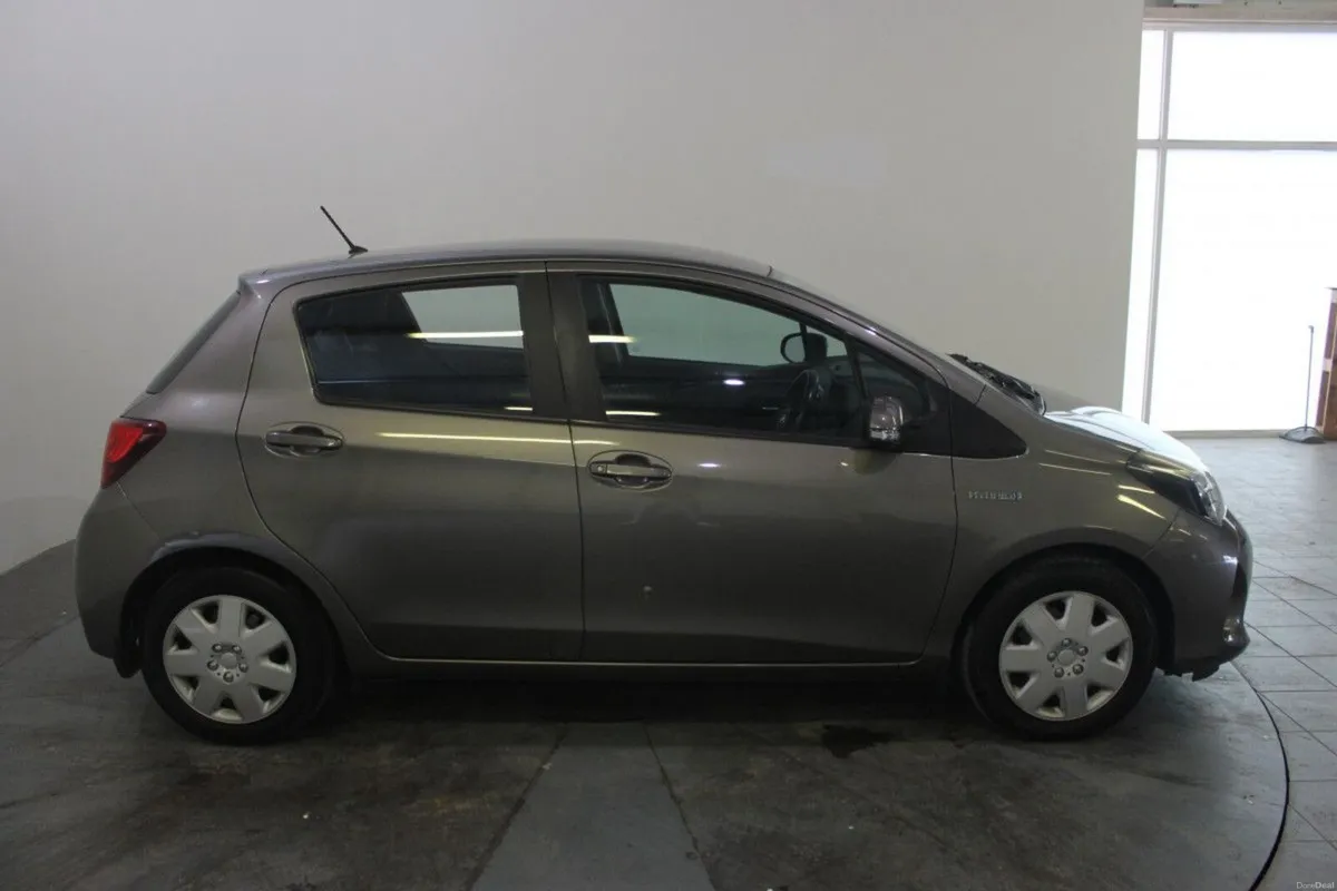 Toyota Yaris Hybrid Auto - TENDER 20 - Image 3