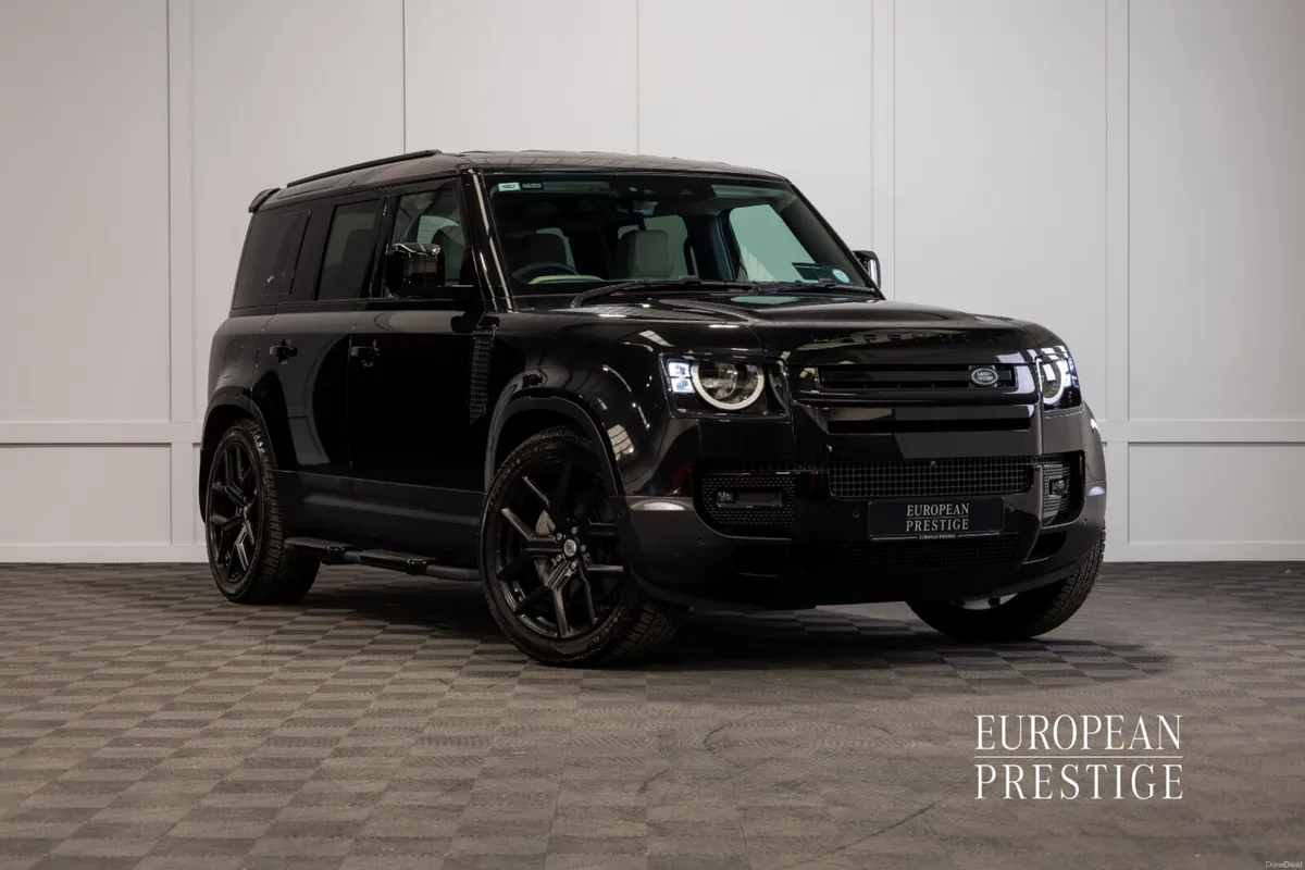 232 Land Rover Defender S P400e - Image 1