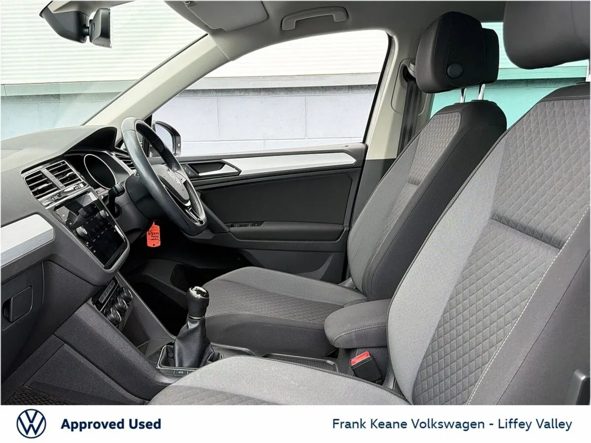 Volkswagen Tiguan COMFORTLINE 1.5 TSI 130HP *ONE O - Image 4