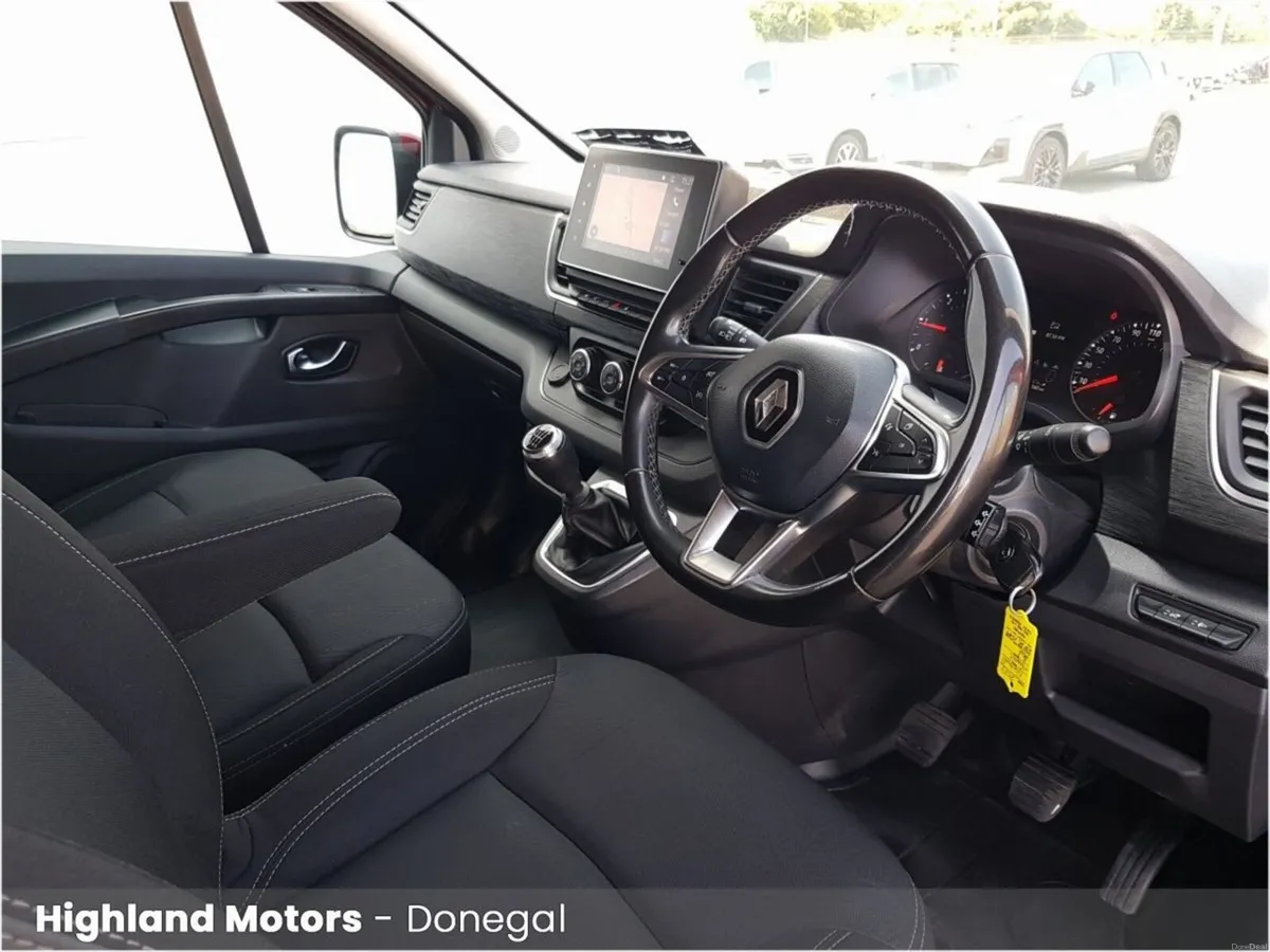 Renault Trafic TRAFIC LL30 BLUE DCI 150 SPORT - Image 6