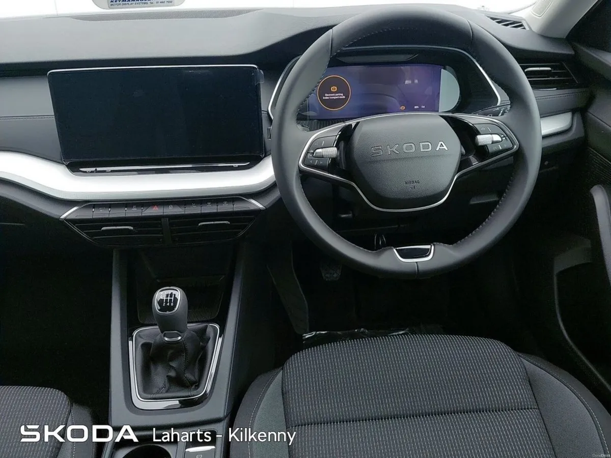 Skoda Octavia SELECTION 1.5TSI 115HP *WIRELESS CAR - Image 2
