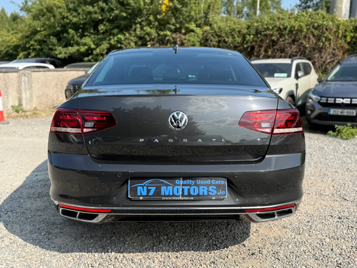 2020 Volkswagen Passat 2.0 R-LINE - Image 4