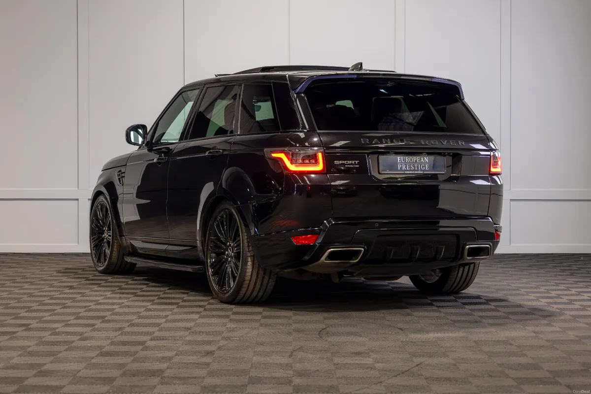 182 Range Rover Sport P400E HSE Dynamic 5 Seat N1 - Image 4