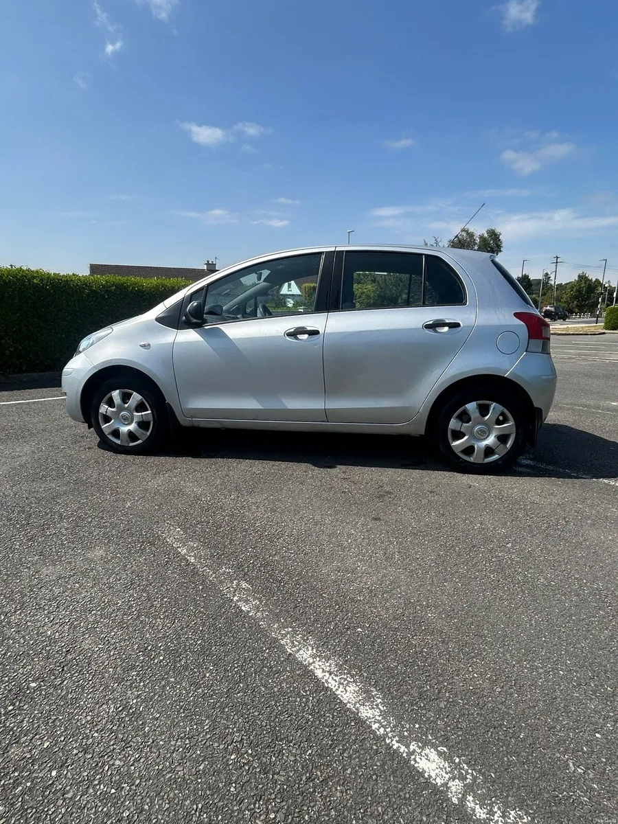 2010 Toyota Yaris 1.0 petrol - Image 1