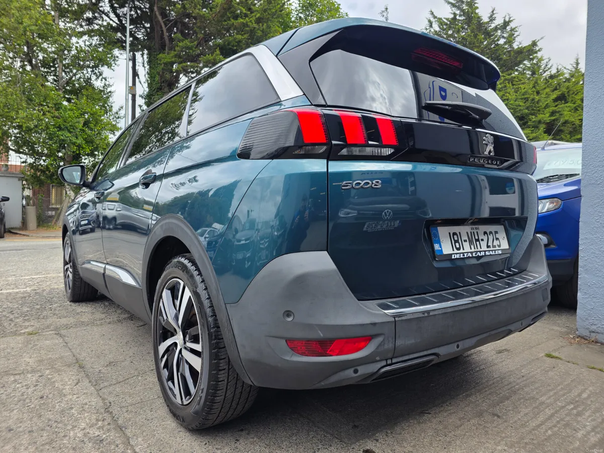2018 PEUGEOT 5008 ALLURE 1.2 130BHP *7 SEATER* - Image 4