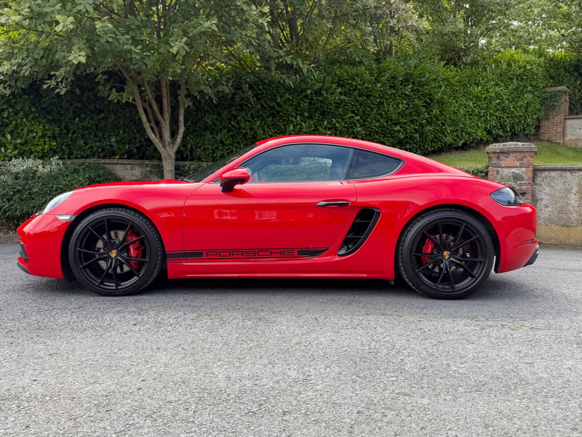 2018 Porsche 718 Cayman GTS PDK - Image 3