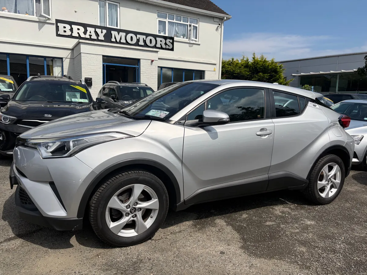 2017 TOYOTA CHR 1.2 PETROL LUNA - Image 1