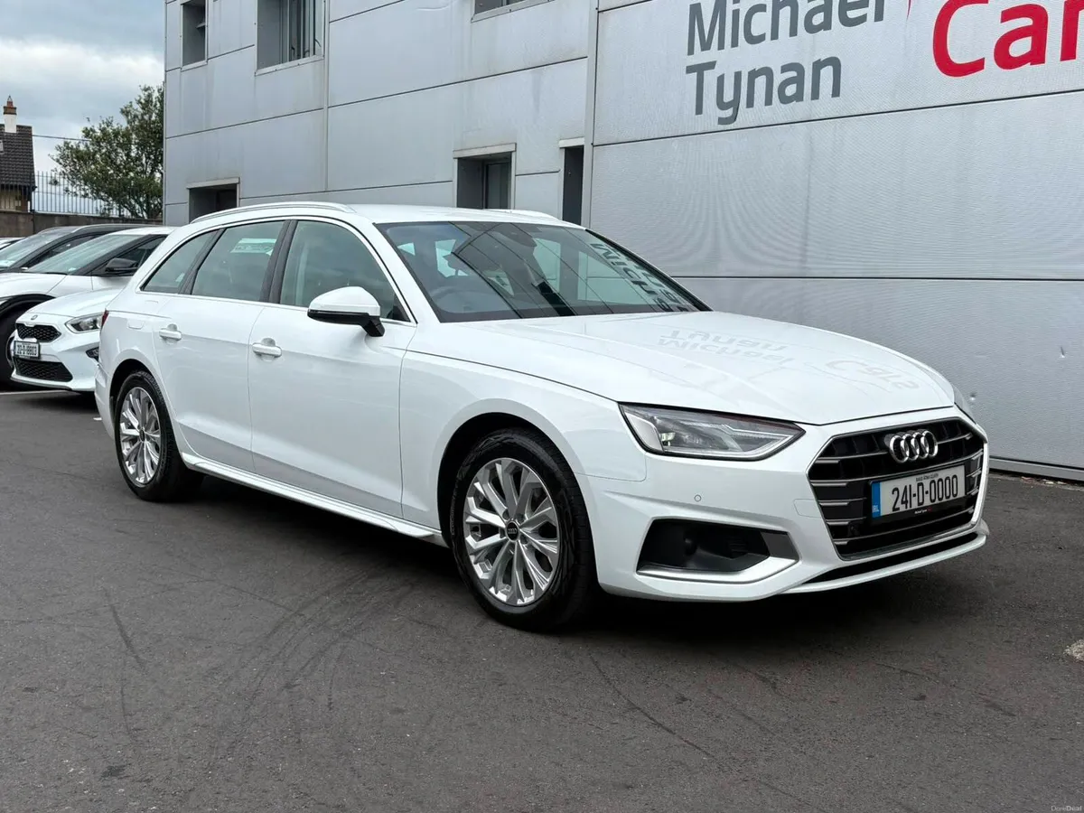 2024 Audi A4 Diesel Sport Estste, Carplay - Image 5