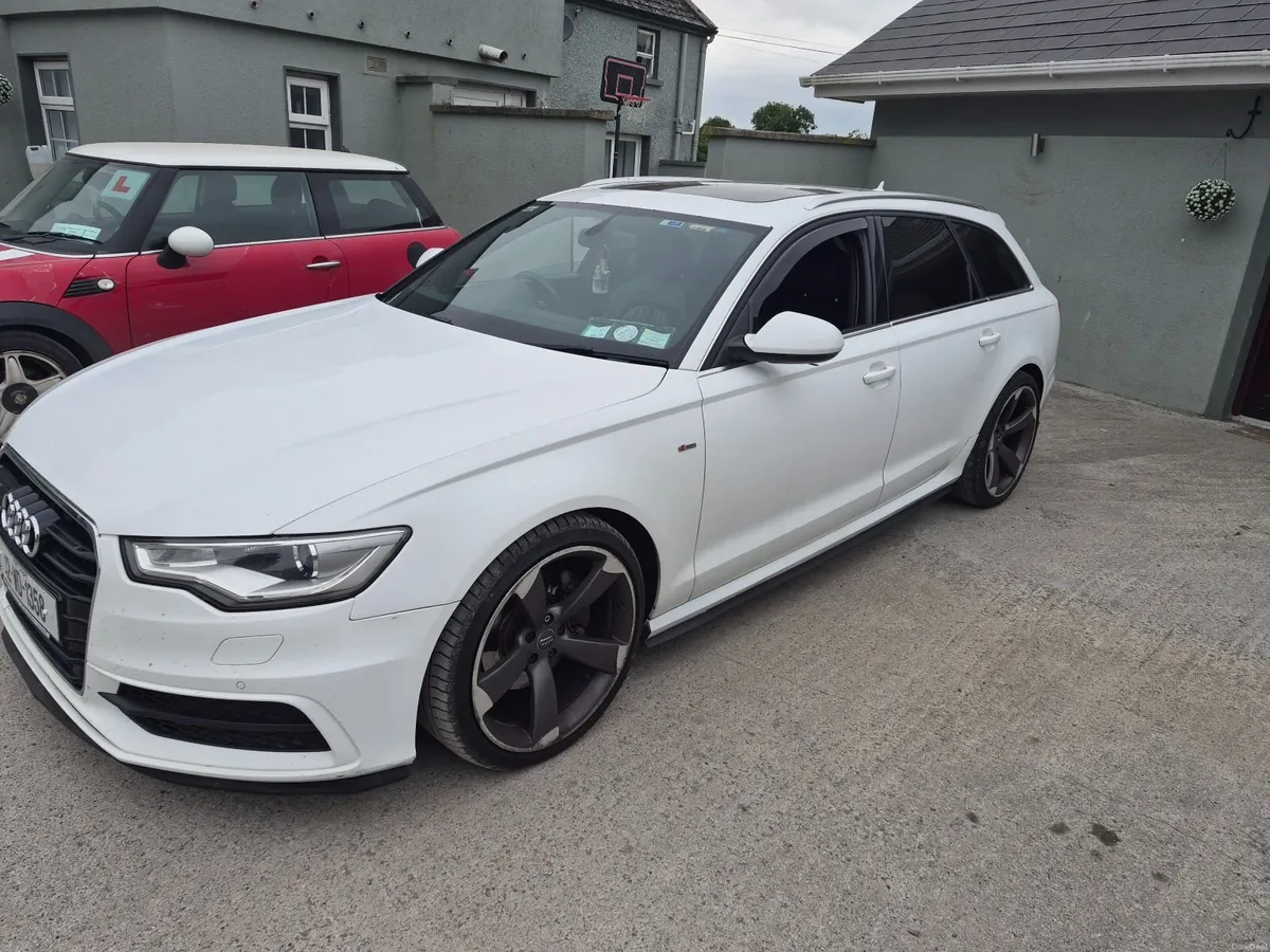Audi A6 2012 - Image 2
