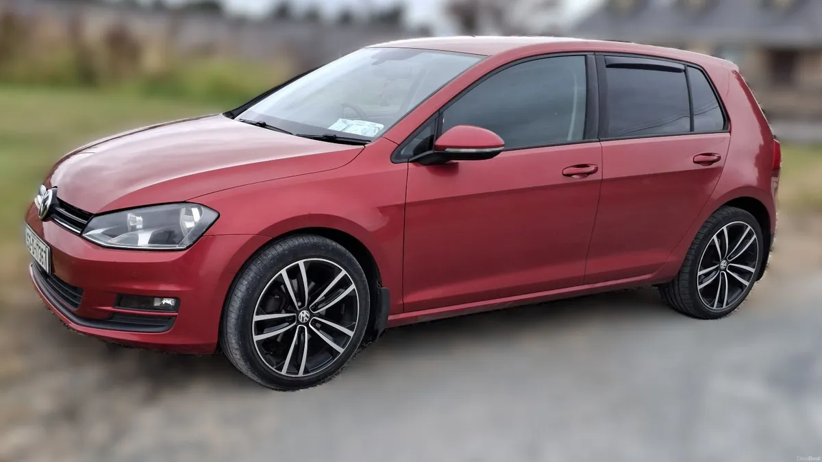 Volkswagen Golf 2015 / 152 1.6 Comfort Line - Image 3