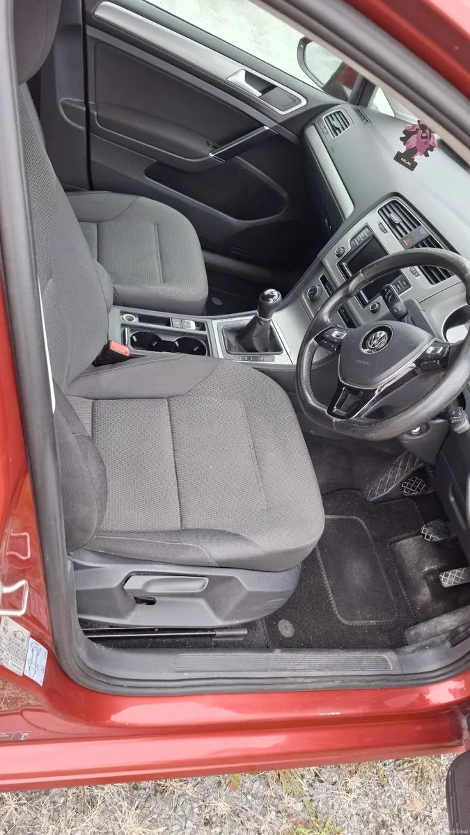 Volkswagen Golf 2015 / 152 1.6 Comfort Line - Image 4