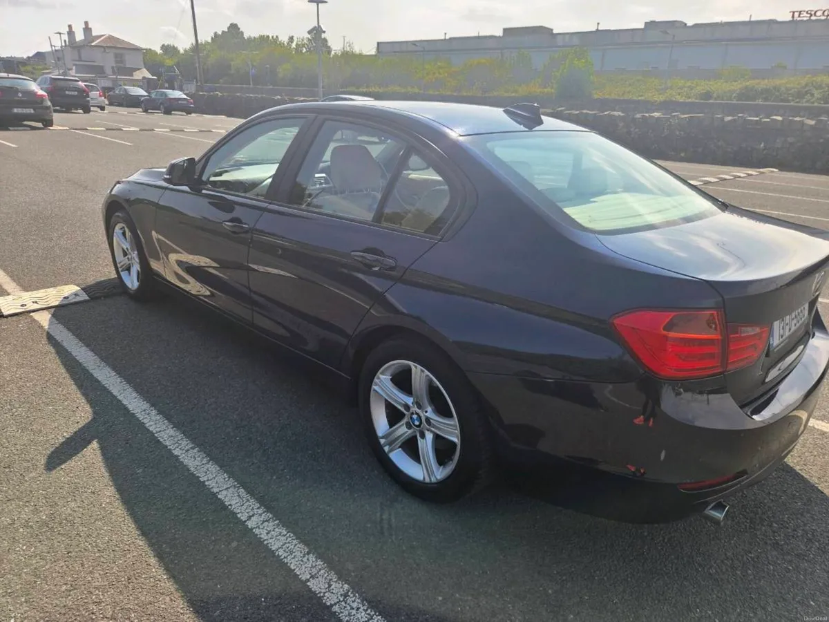 131 BMW 316 - Image 4