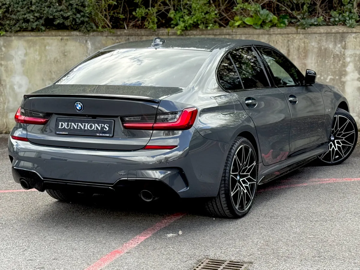 BMW 3-Series 2022 330E M SPORT PRO - Image 6