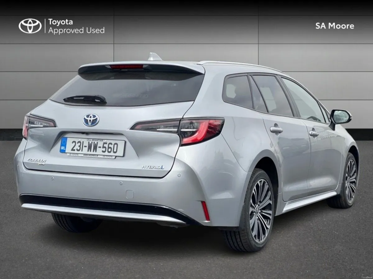 Toyota Corolla ESTATE - SOL TOURING SPORT - Image 2