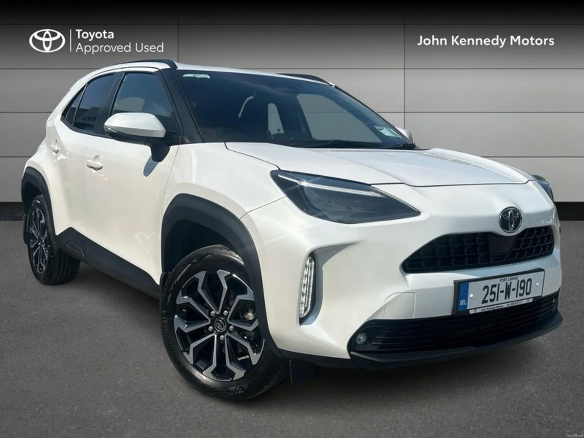 Toyota Yaris Cross L-SPORT MONO - Image 1