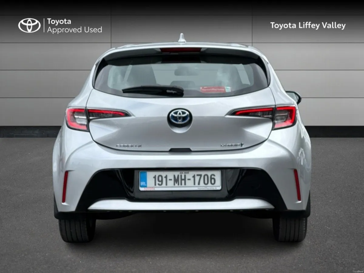 Toyota Corolla COROLLA HYBRID LUNA H/B - Image 4