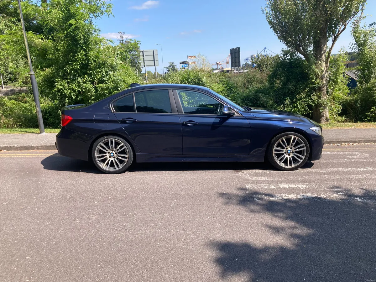 2015 BMW 320d Sport Auto Saloon - Image 3