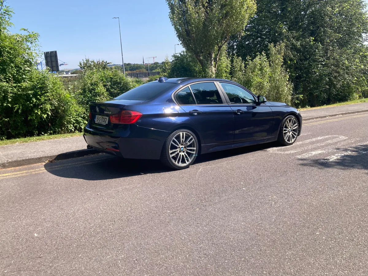2015 BMW 320d Sport Auto Saloon - Image 4