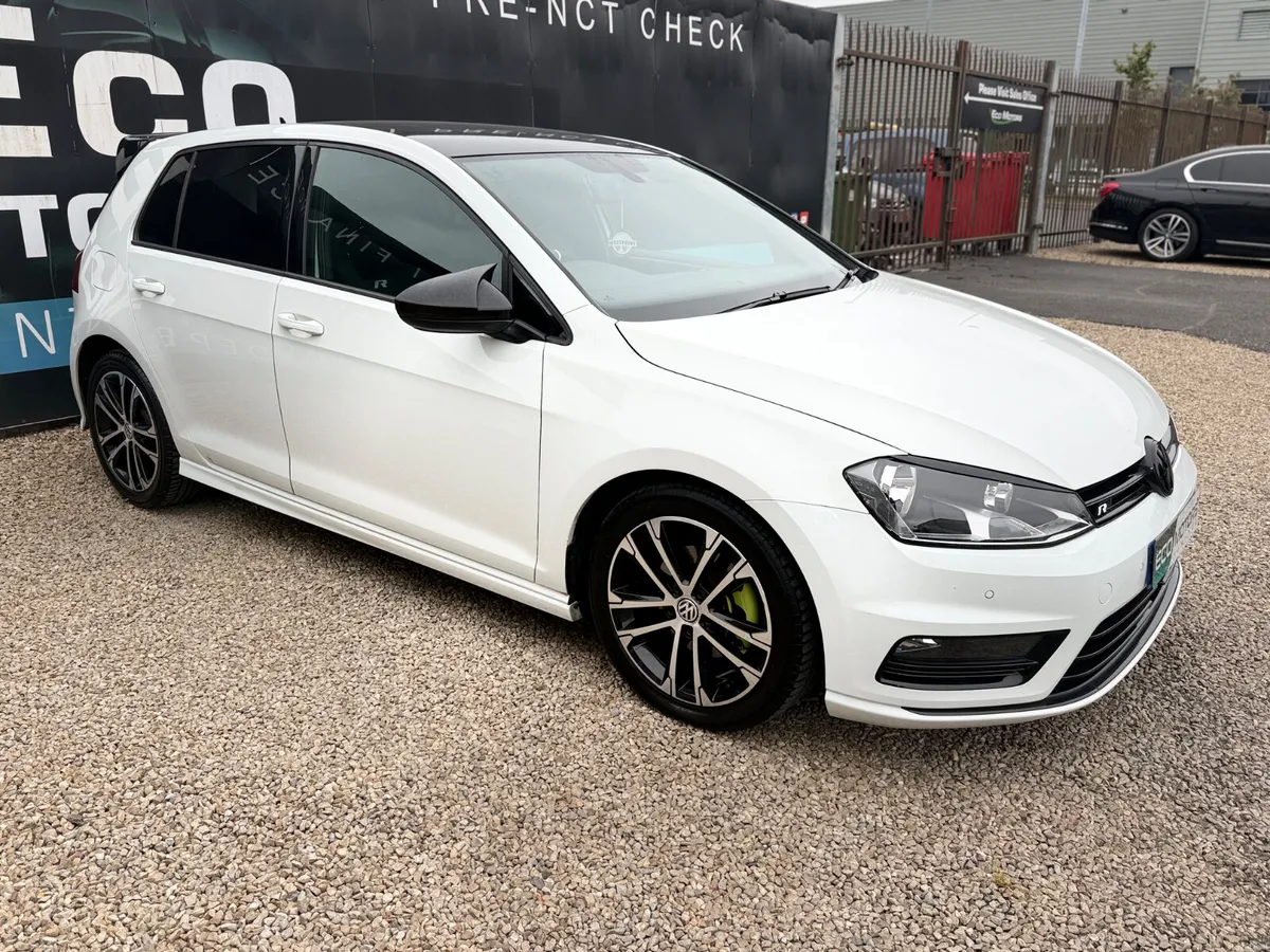 VOLKSWAGEN GOLF 2015 - 1.4 - R LINE - HUGE SPEC ! - Image 1