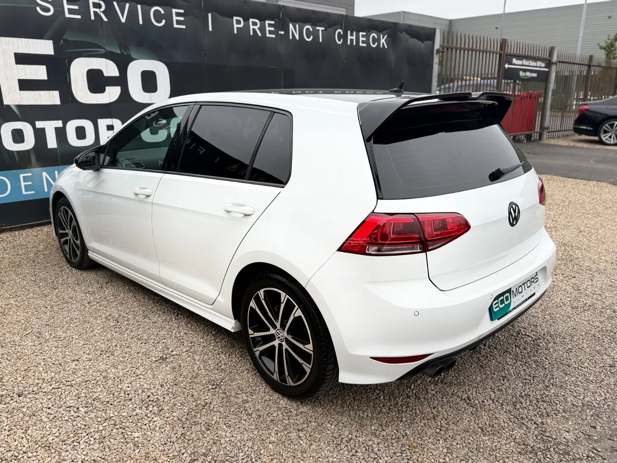 VOLKSWAGEN GOLF 2015 - 1.4 - R LINE - HUGE SPEC ! - Image 6