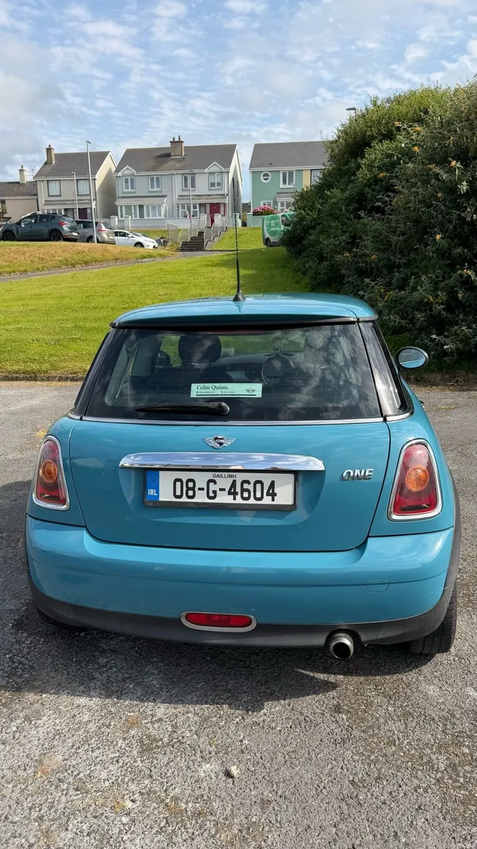 Mini One - Image 2