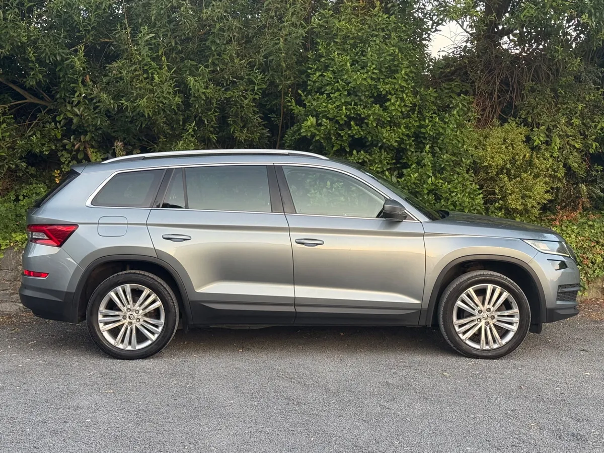 Skoda Kodiaq Style (7 Seater - Auto Diesel) - Image 2