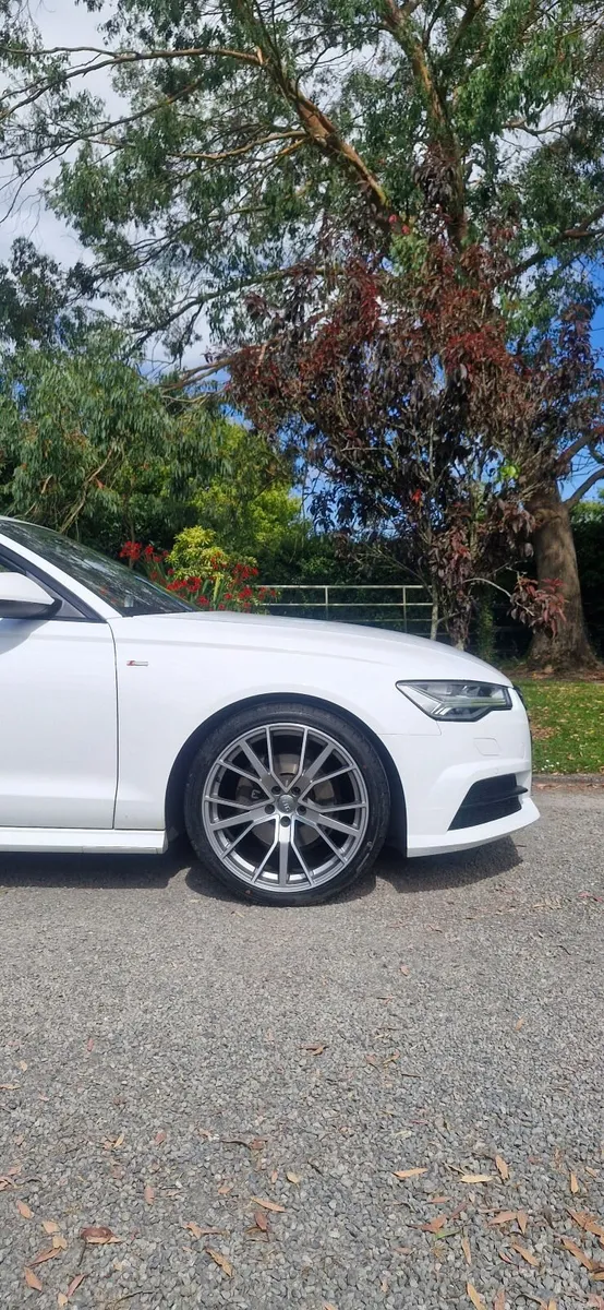Audi A6 S line Black edition 2.0 tdi - Image 2