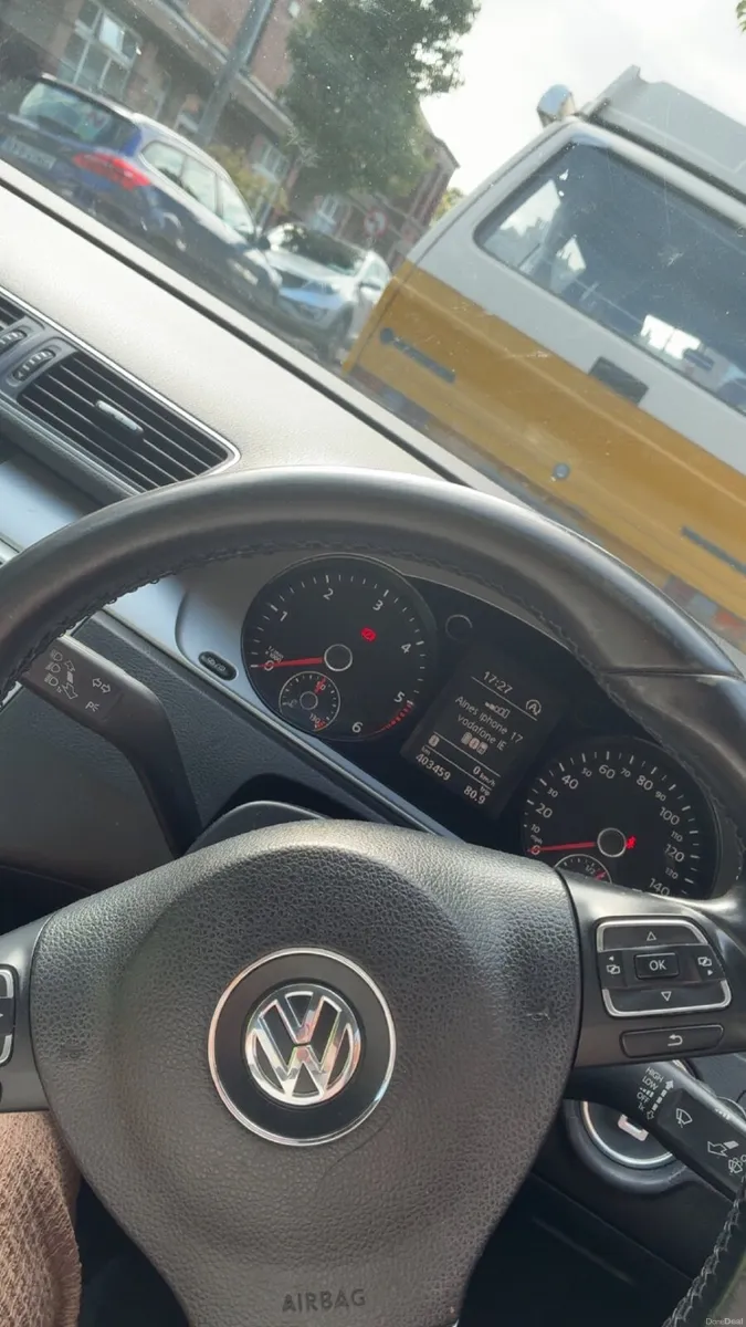 Vw Passat 1.6 - Image 4