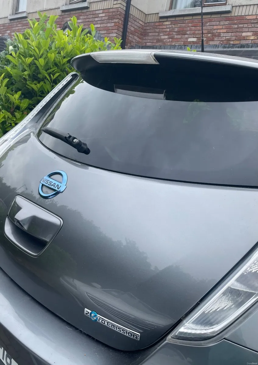 Nissan Leaf 2016 - Image 2
