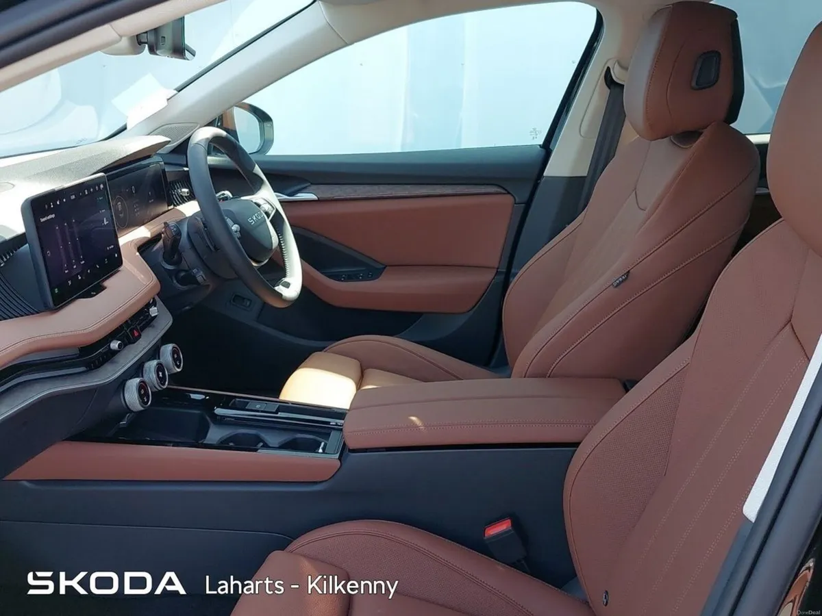 Skoda Superb SELECTION PLUS+ 2.0TDI 150HP DSG *ADA - Image 4