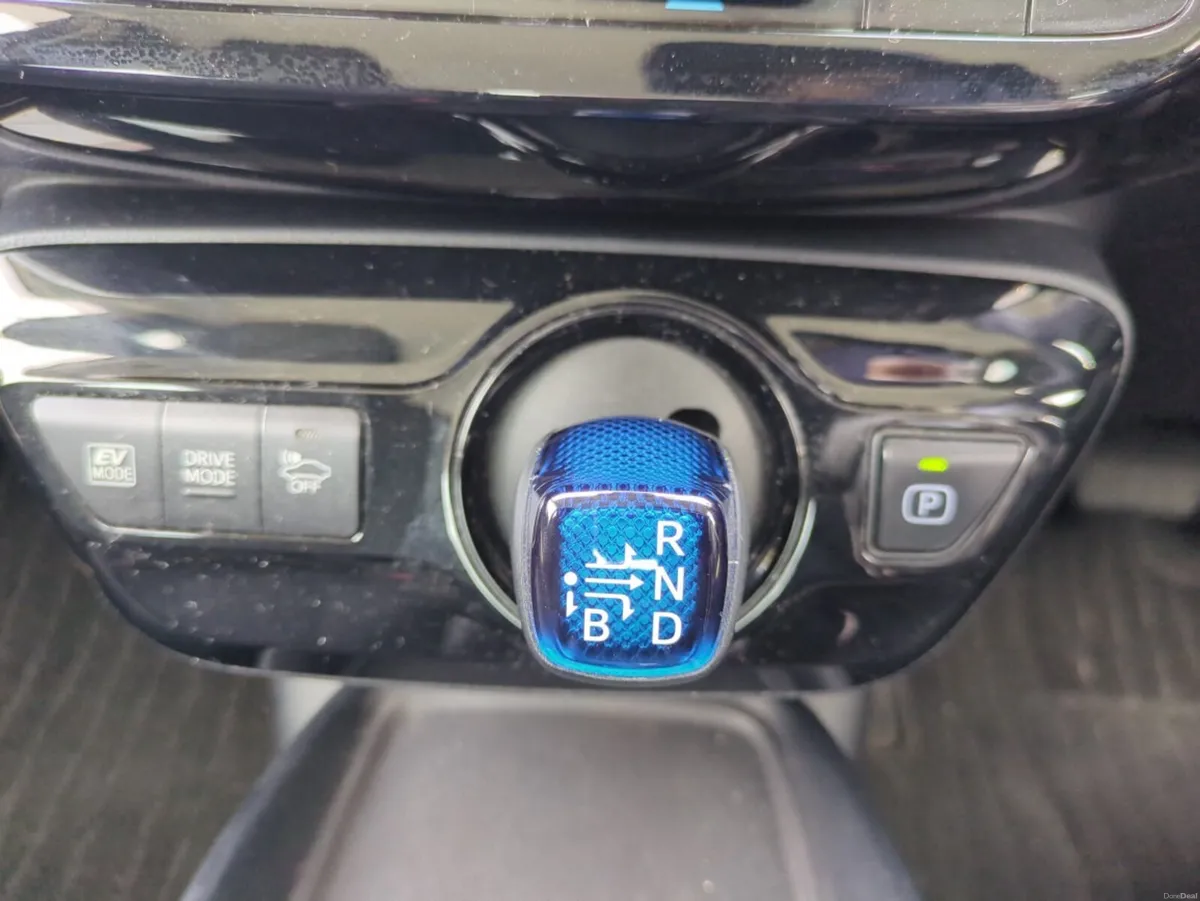 2019 TOYOTA PRIUS 1.8HYBRID - Image 6