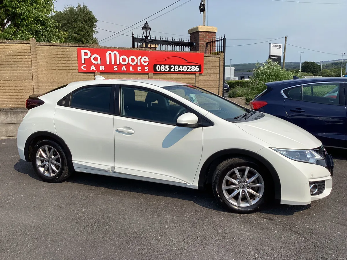 Honda Civic ** €48 p/w * ONLY 134KMS - Image 3