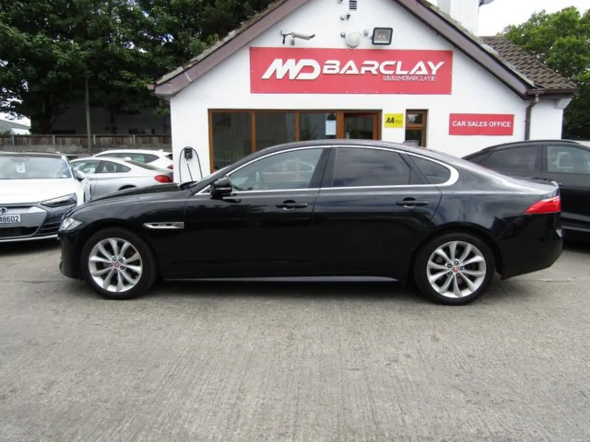 Jaguar XF 2.0D R-sport 163PS 4DR - Image 4