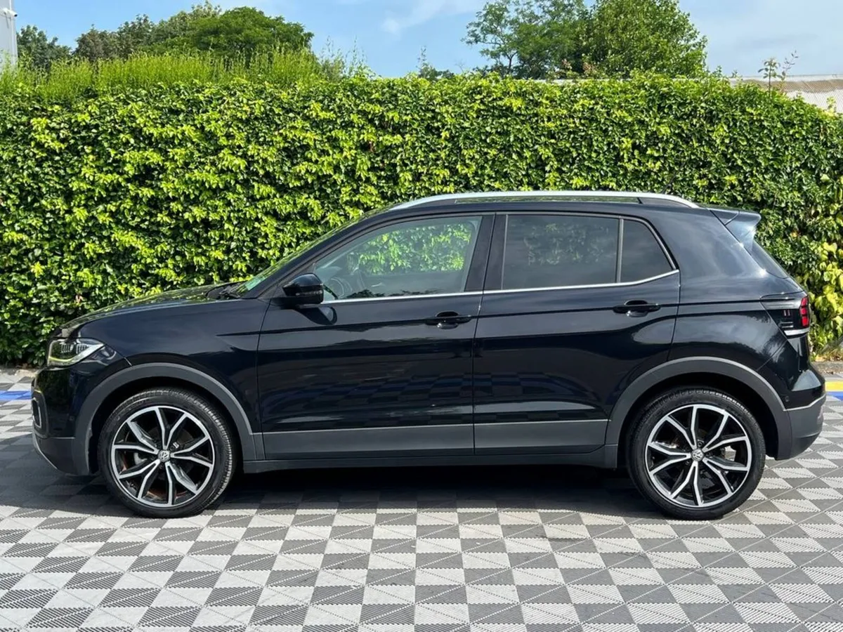 Volkswagen T-Cross FIRST EDITION 1.0 TSI AUTO // D - Image 3