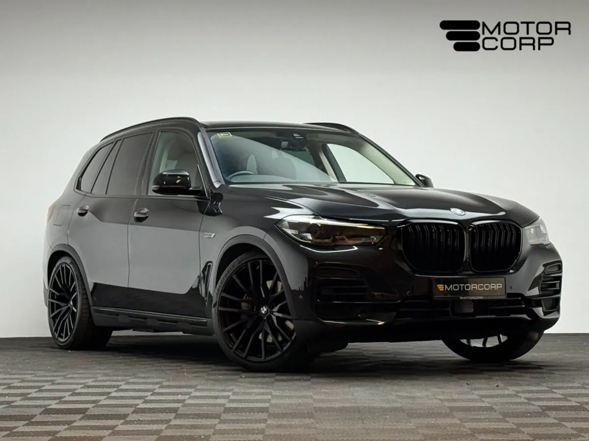 BMW X5 45E X LINE XDRIVE - Image 1
