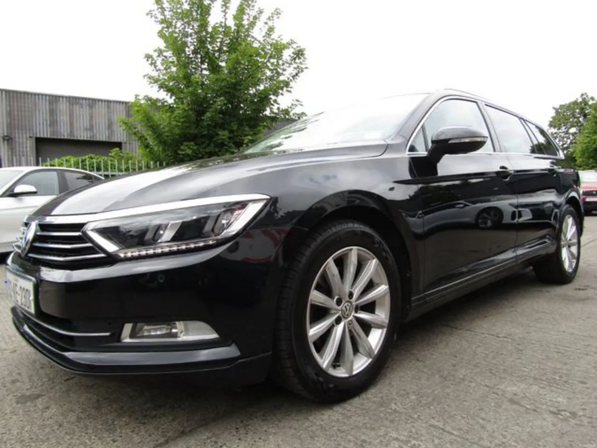 Volkswagen Passat SE Business 150PS 5DR - Image 3