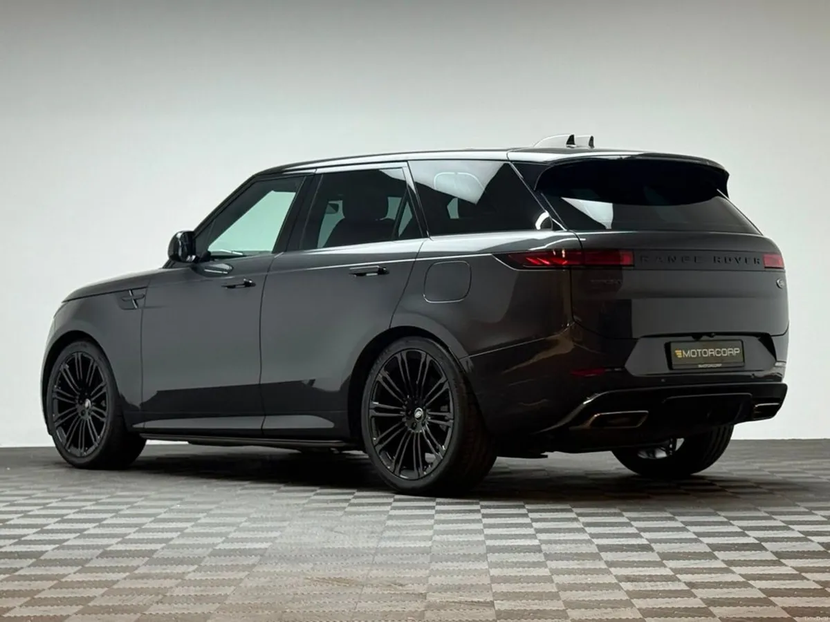Land Rover Range Rover Sport DYNAMIC SE P440E *PAN - Image 5