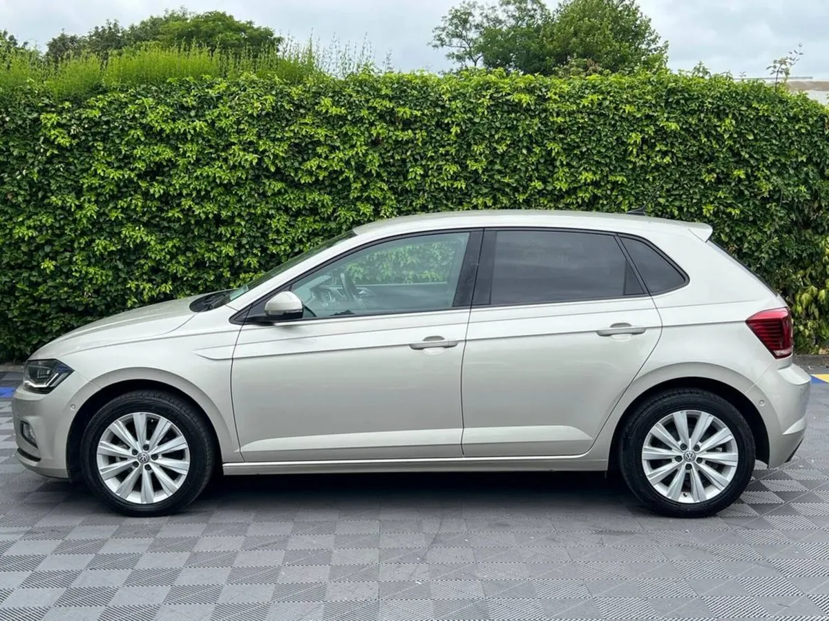 Volkswagen Polo COMFORTLINE 1.0 TSI AUTO // APPLE - Image 3