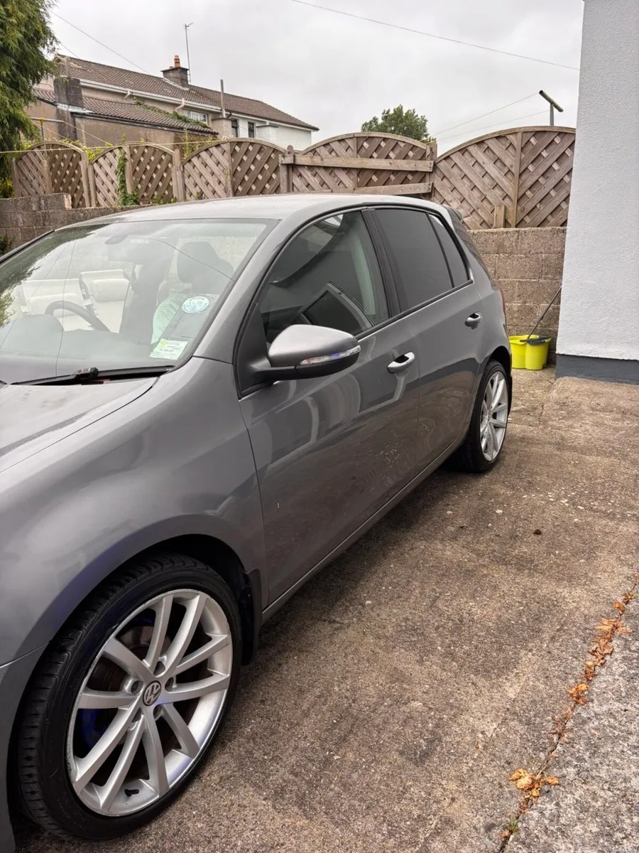 Volkswagen Golf - 2011 1.6 Diesel - Image 2