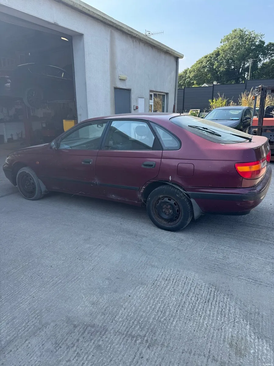 Toyota carina 1.6 petrol - Image 3