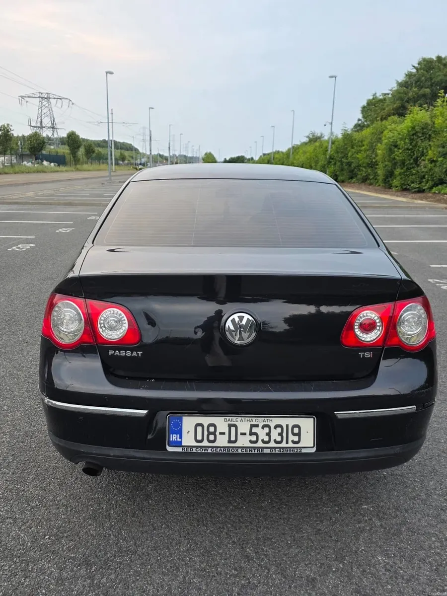 Volkswagen Passat PETROL TOP-SPEC HIGHLINE 1.4 - Image 2
