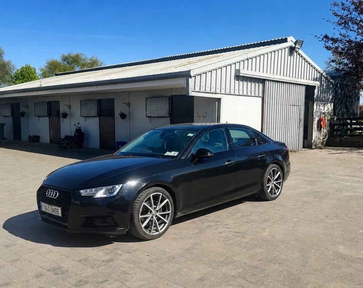 Audi A4 - Image 1