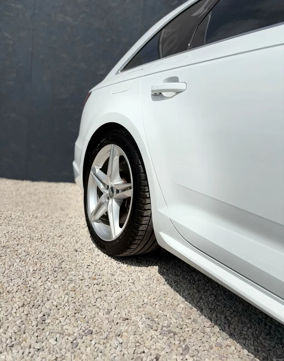 Audi A4 2.0 TFSi Quattro 252ps  2017 Automatic - Image 3